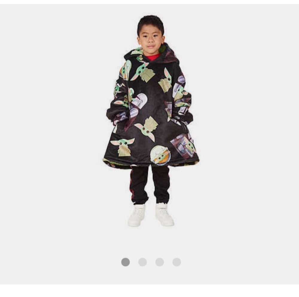 Star Wars over-sized sweatshirt